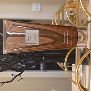 GLOW IT Gradual Glow Body Lotion Medium to Tan